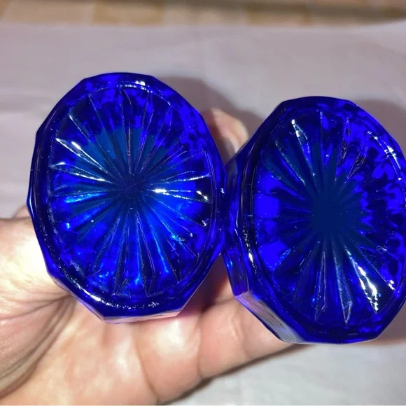 Set of Two Vintage Cobalt Blue Glass Salt Cellars Dishes - Picture 2 of 6